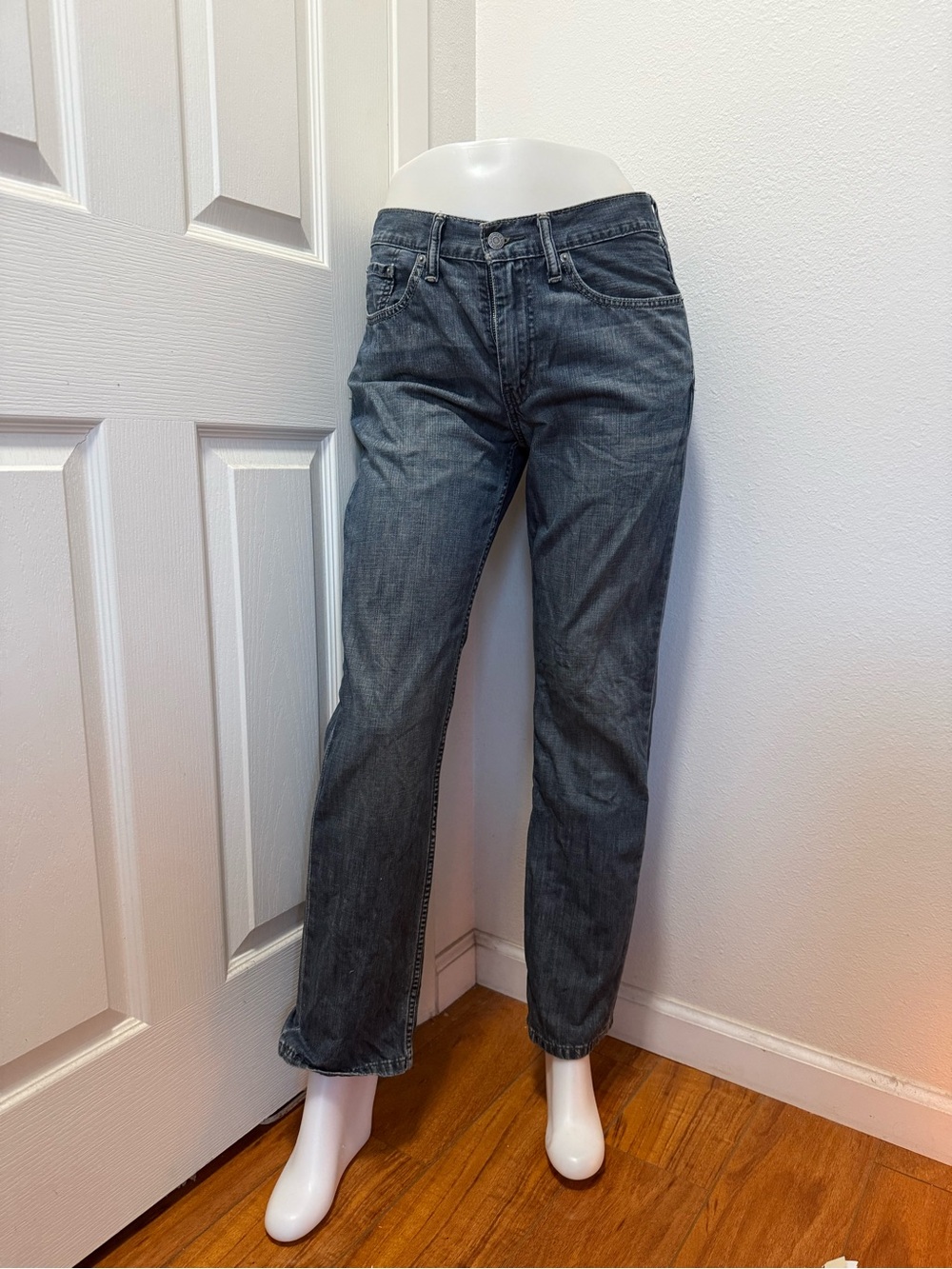 Levi Strauss & Co Men's Gray Straight-Leg Jeans
